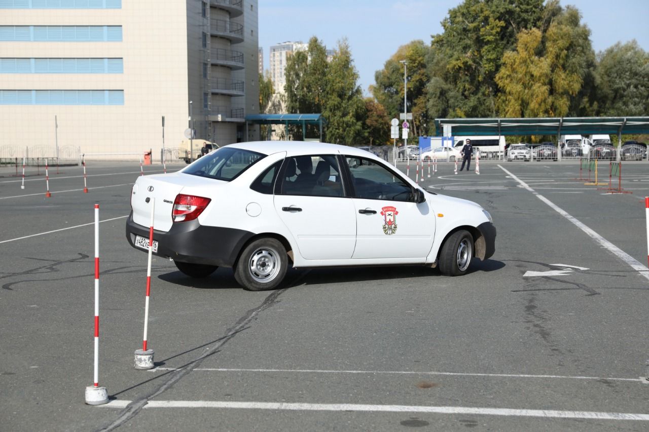 Казанда студентлар-автомобильчеләр арасында "Автосессия" республика конкурсының финалы узды