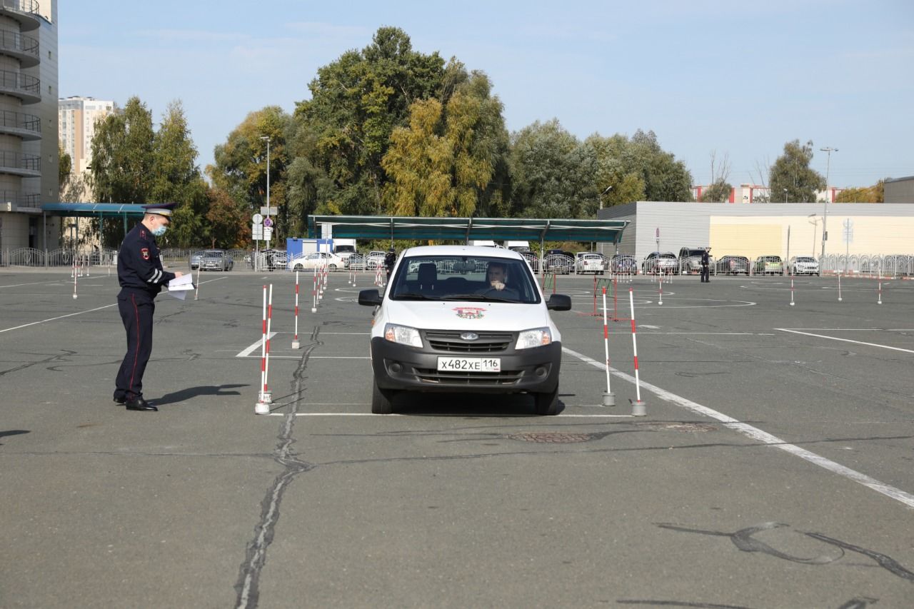 Казанда студентлар-автомобильчеләр арасында "Автосессия" республика конкурсының финалы узды