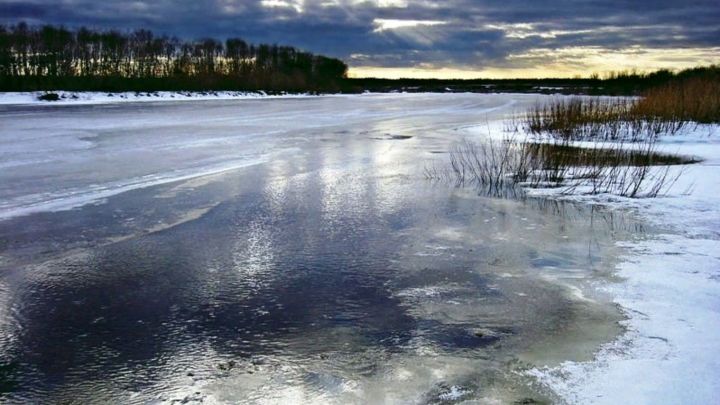 Татарстанда 16 балыкчыга бозга чыккан өчен штраф салынган