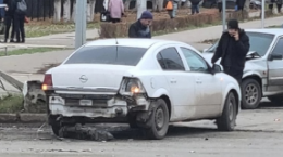 В Альметьевске столкнулись ВАЗ и иномарка