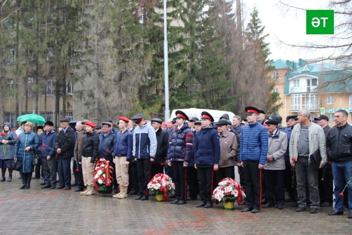 Чернобыль АЭСында булган авария нәтиҗәләрен бетерүдә 172 әлмәтле катнашкан