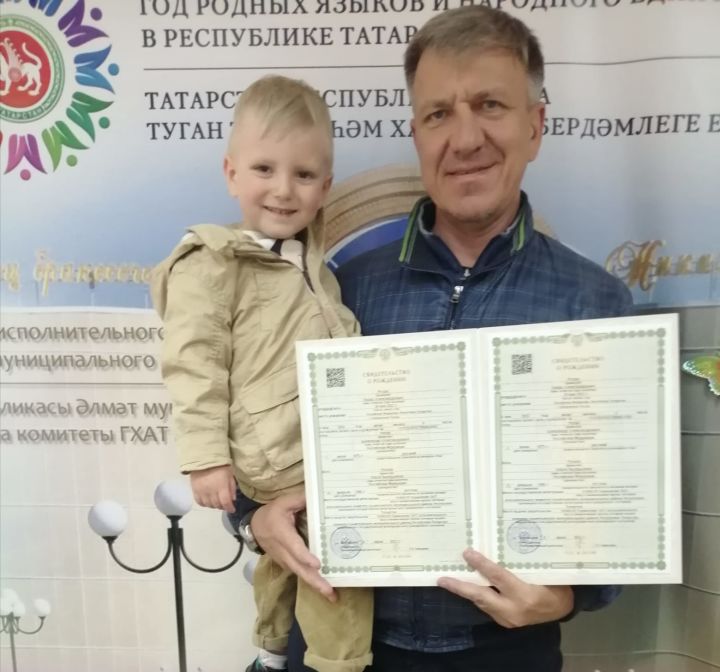 Родилась девятая двойня в Альметьевске