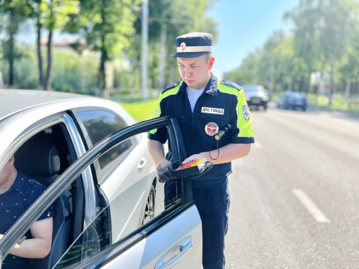 Әлмәттә «Тоннель» вакытында автоинспекторлар 13 хокук бозу очрагын ачыклады